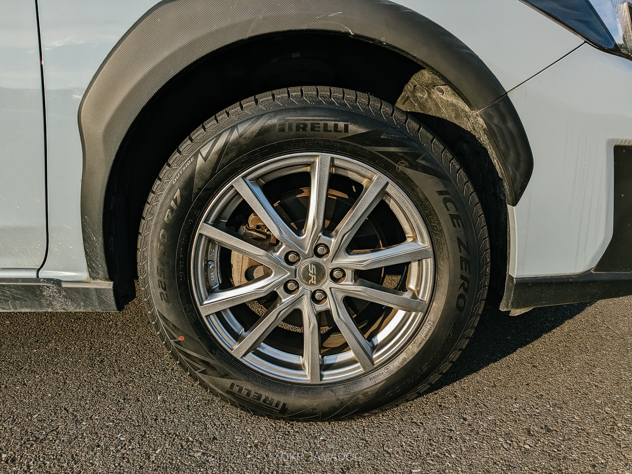 SUBARU XVのスタッドレスタイヤをPIRELLI アイスゼロアシンメトリコへ 