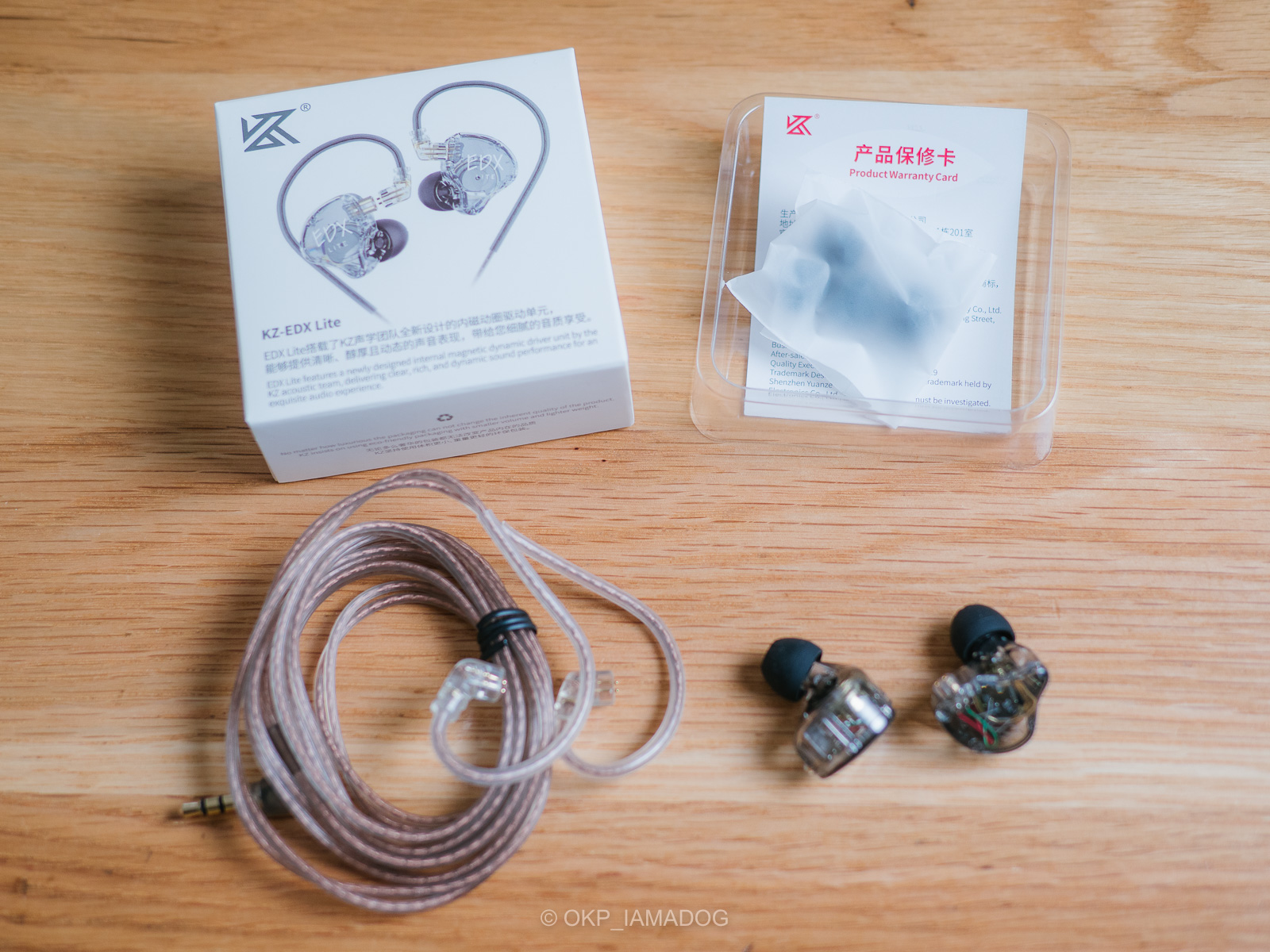 壊れたイヤホン 1年5ヶ月で壊れた完全ワイヤレスイヤホン Anker Soundcore