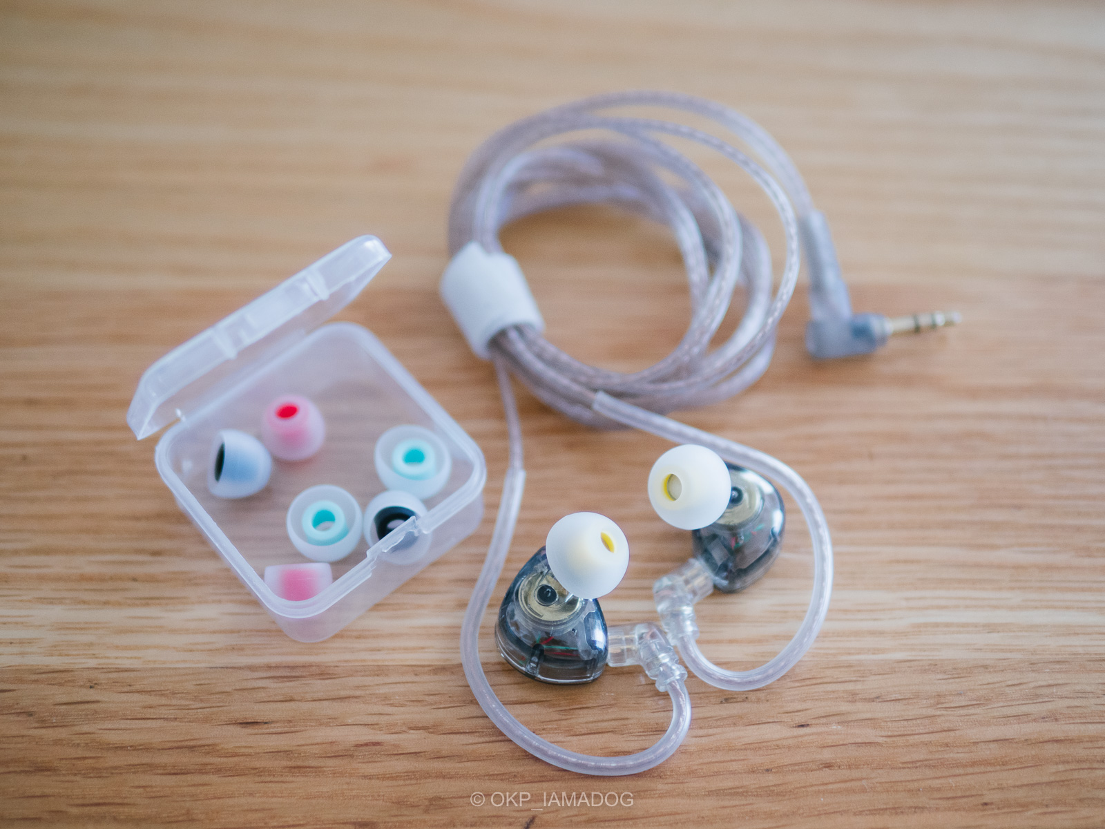 壊れたイヤホン 元気で楽しい音がする格安中華イヤホン：KZ EDX Liteを使って