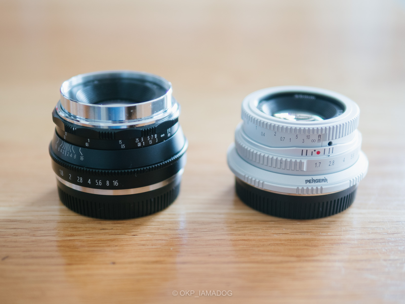 PERGEAR 25mm F1.7（Micro 4/3）、コンパクトで柔らかな描写を楽しめる