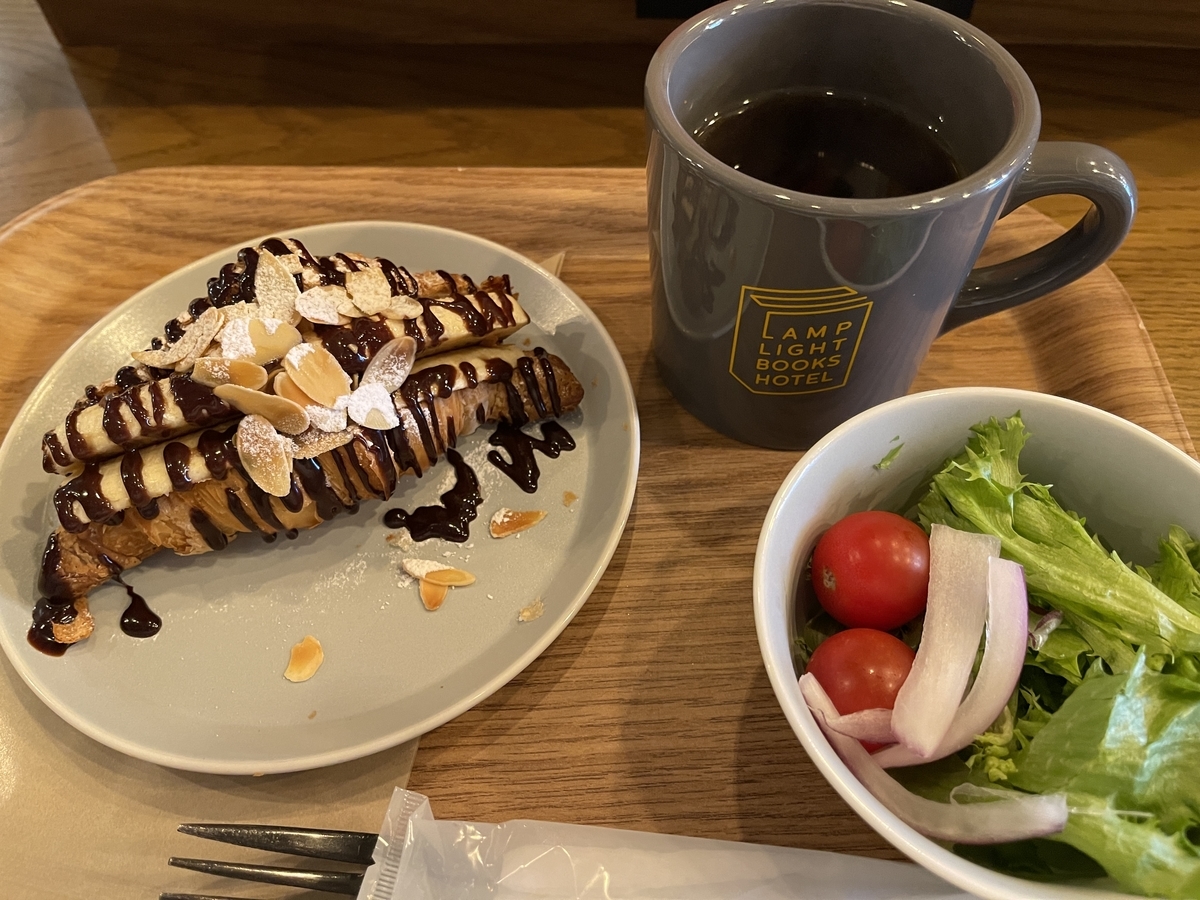 ランプライトブックスホテル　朝食　福岡