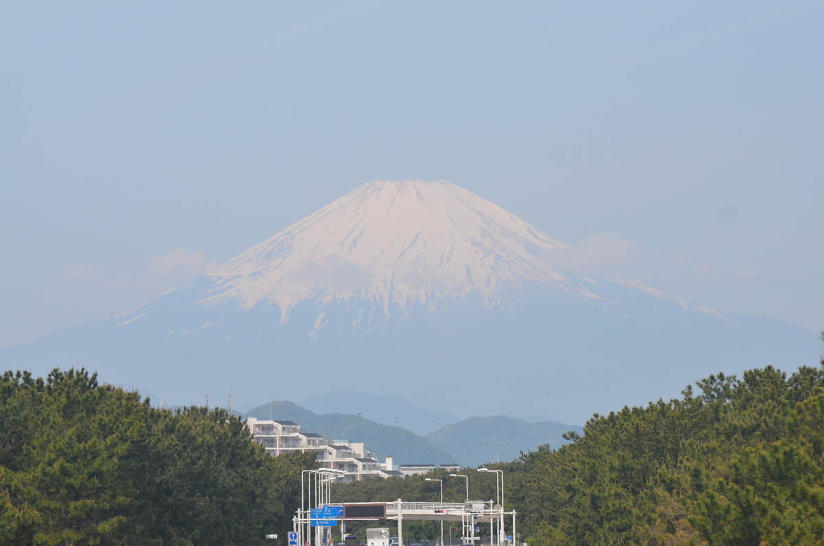 5月5日9:00頃の富士山