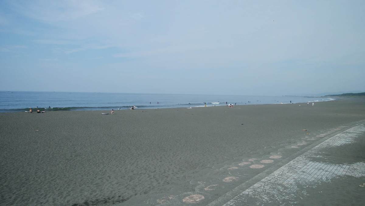 2020年8月10日朝8:16の茅ヶ崎西浜
