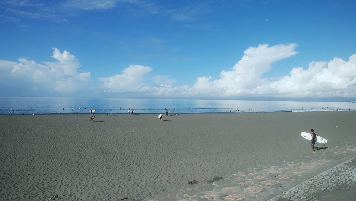 2020年8月27日朝8:04の茅ヶ崎西浜