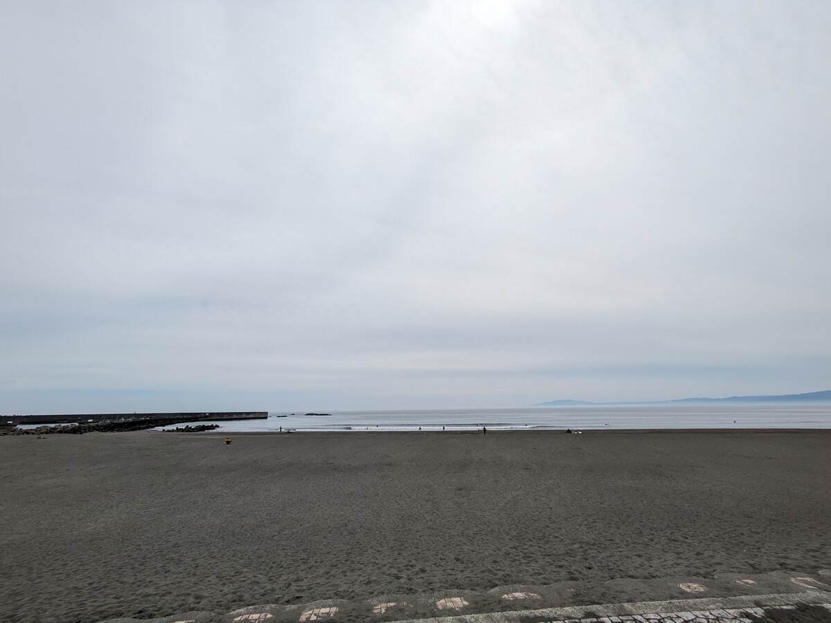 2024年4月26日昼12:47の茅ヶ崎西浜