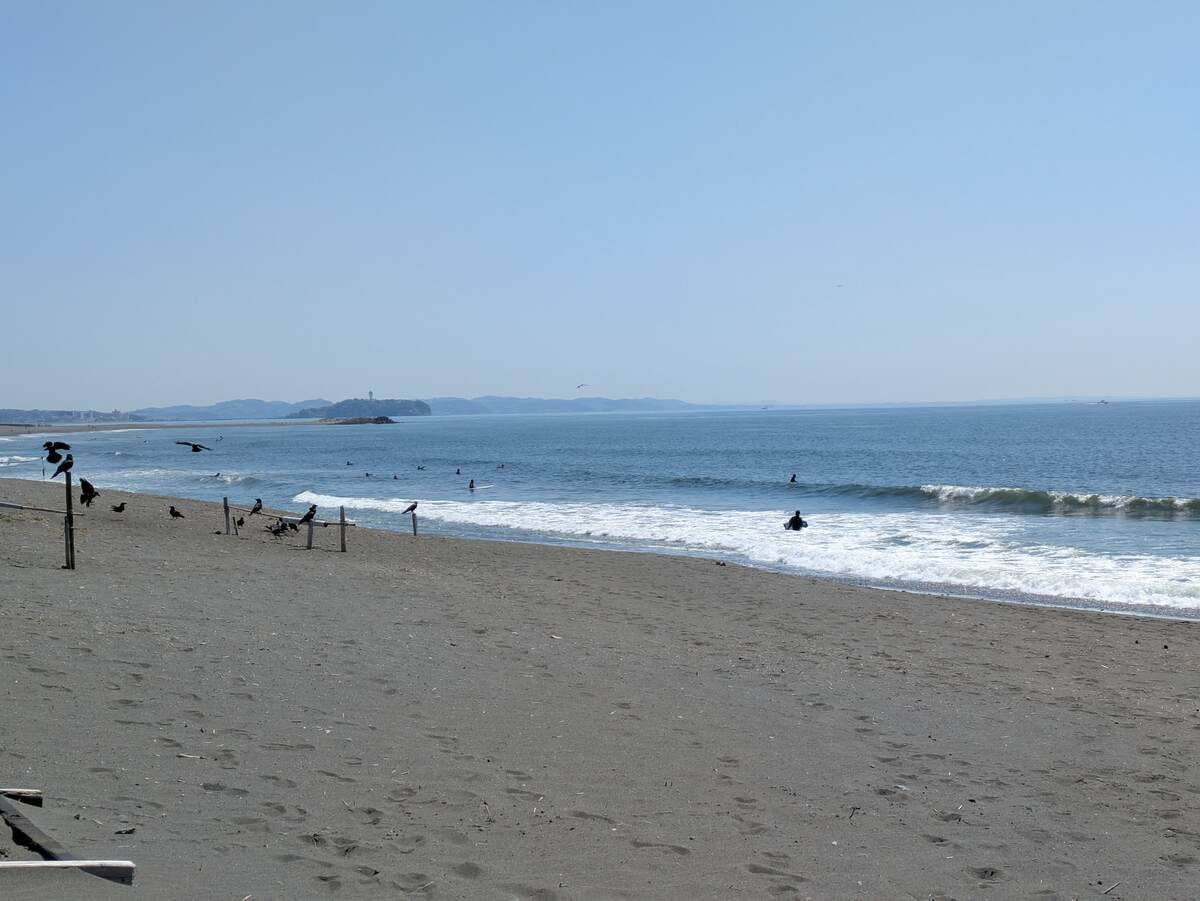 2025年4月9日午前10:46の茅ヶ崎サザンビーチ周辺