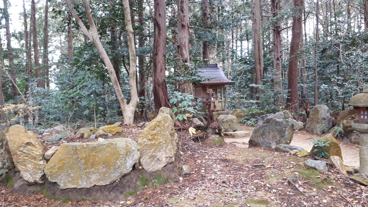 f:id:OSAKA-TOM:20191221183255j:plain f:id:OSAKA-TOM:20191221183255j:plain