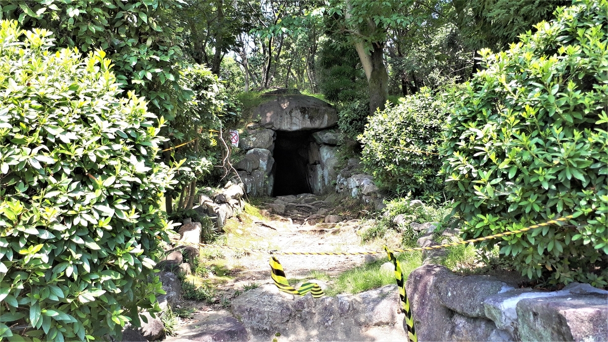f:id:OSAKA-TOM:20200811160708j:plain f:id:OSAKA-TOM:20200811160708j:plain