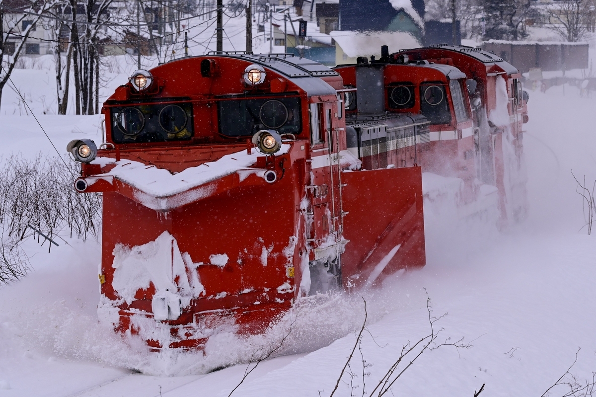 北海道遠征②】宗谷ラッセルと根室本線を追いかけて - 長都温泉の鉄道