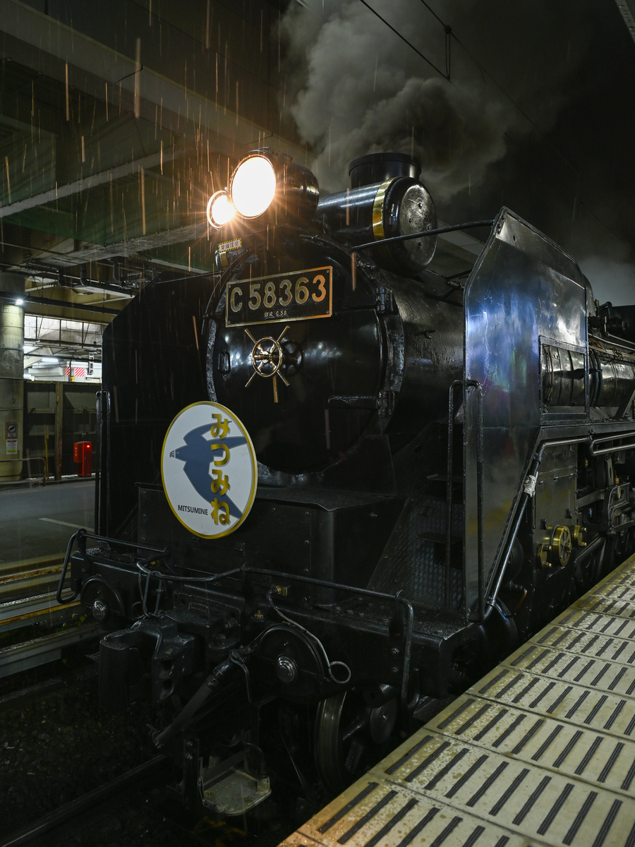 秩父鉄道①】C58終夜運転 SL夜行急行「第51三峰号」に乗って - 長都