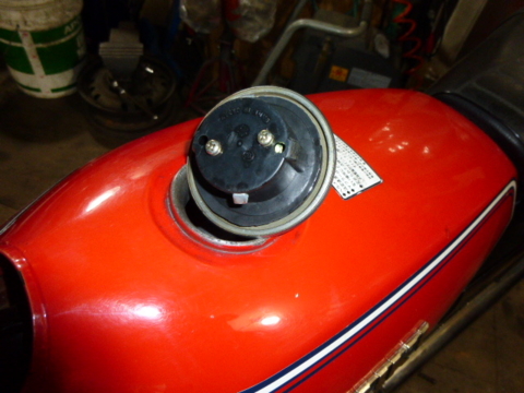 Gt125 タンクキャップのパッキンを作成 秘密基地overflow