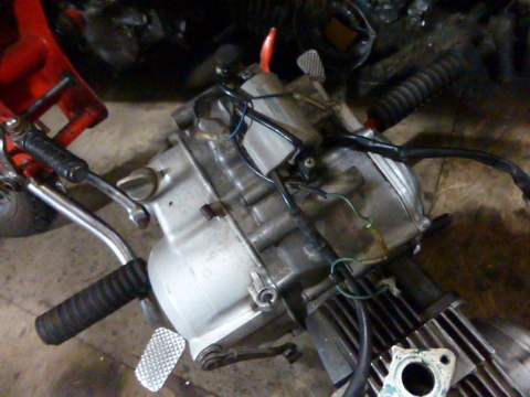 Cs90 アイドリングしない 火花が弱い 秘密基地overflow