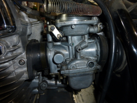GSX250L キャブ分解 - 秘密基地OVERFLOW