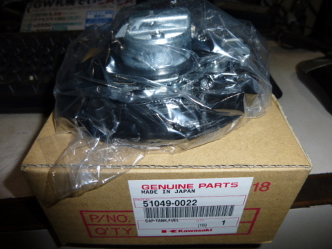 3号機 タンクキャップ交換 秘密基地overflow