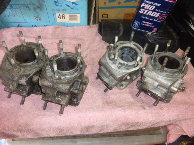 TZR250 1KT&R1Z 3XC用シリンダー