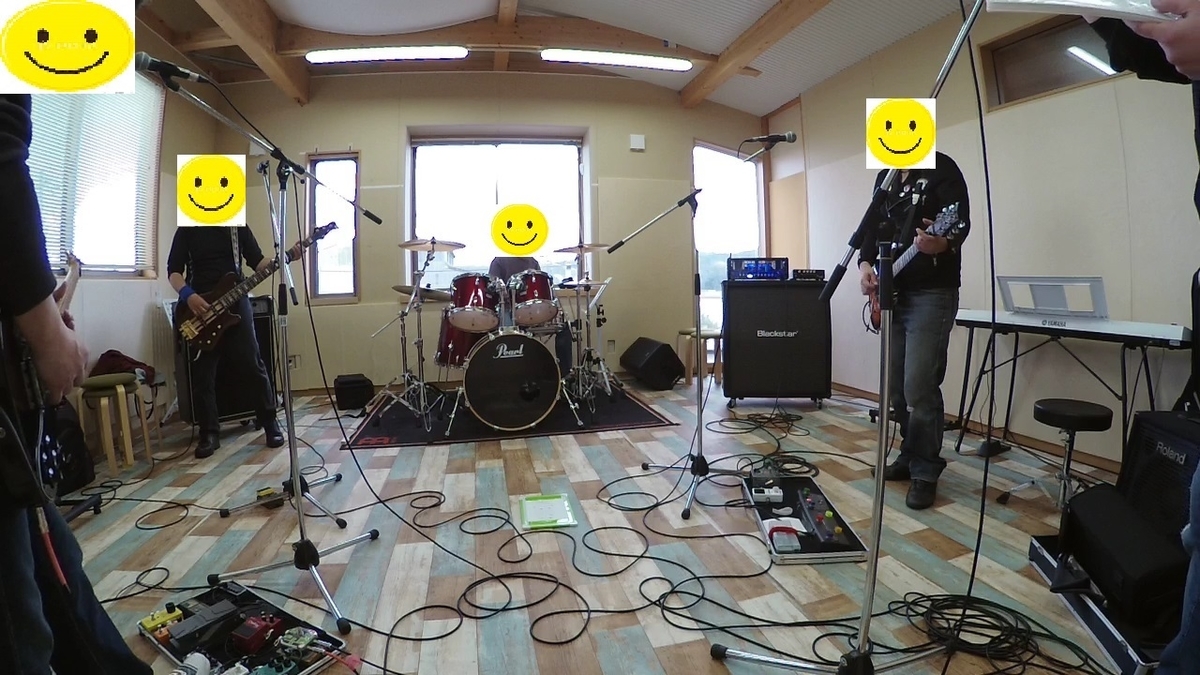 秋田市シリーズ最終章 笑 秋田市の音楽スタジオの紹介です アマチュアバンドのライブで10人集めてみたいブログ