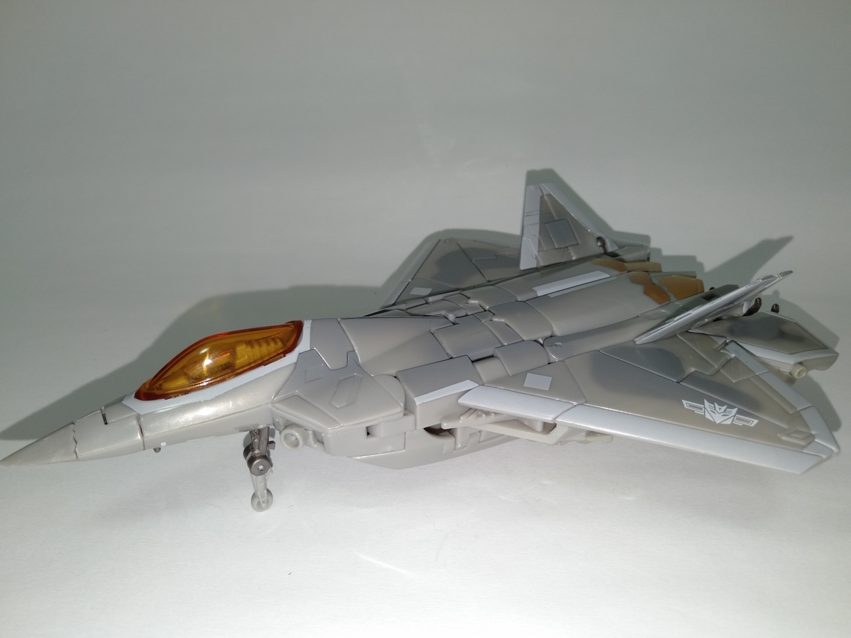 大胆な変身！MB-08 スタースクリーム - オンボロンの倉庫