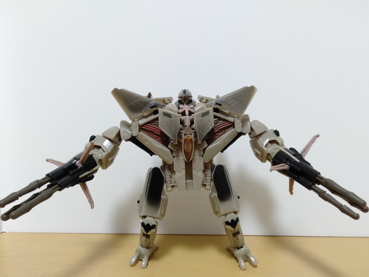 MD-08スタースクリーム 分厚い戦闘機・・・ - オンボロンの倉庫