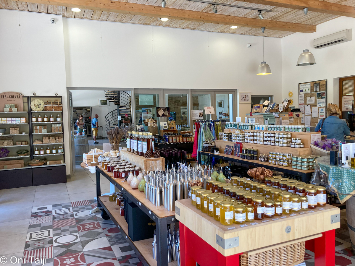 南仏プロヴァンスの風景】Bastide du Laval (オリーブオイル直販店