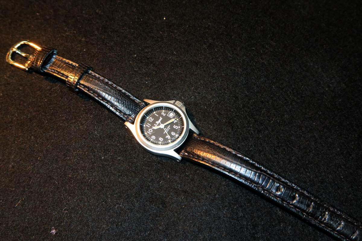 Hamilton 9929 L L Bean レディース クォーツ時計の修理 Optoelemechの日記