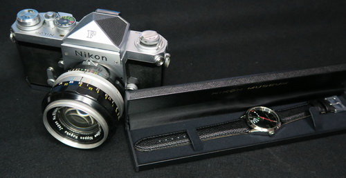 ニコンミュージアム限定「F3誕生40周年記念ウォッチ」 - OptoEleMechの日記