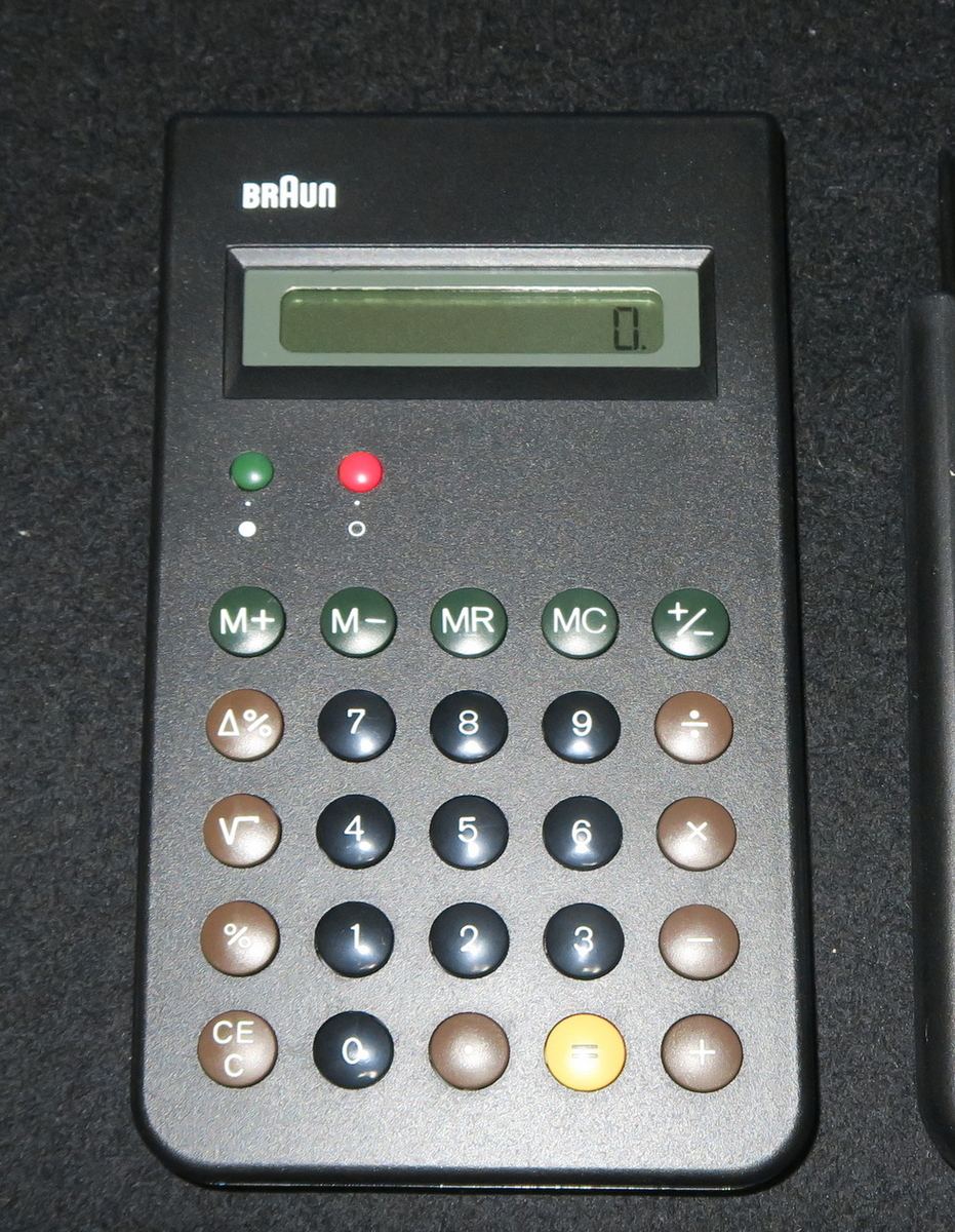 BRAUN電卓「BNE001BK」 - OptoEleMechの日記