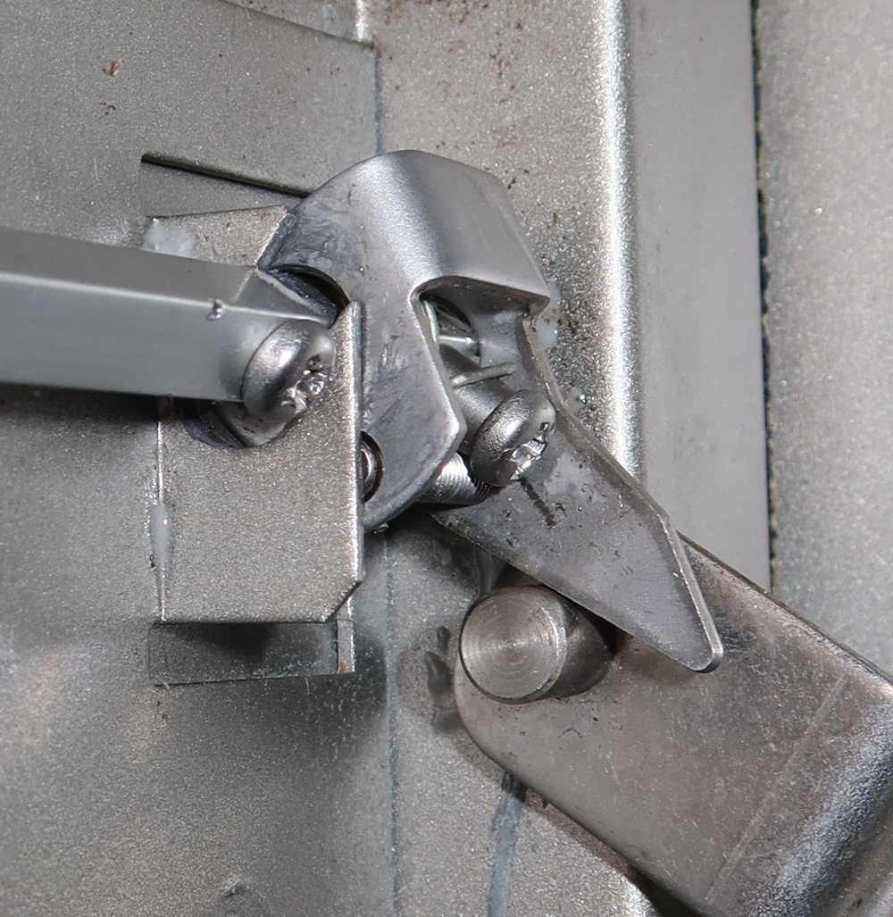 宅配ボックスの修理 - OptoEleMechの日記