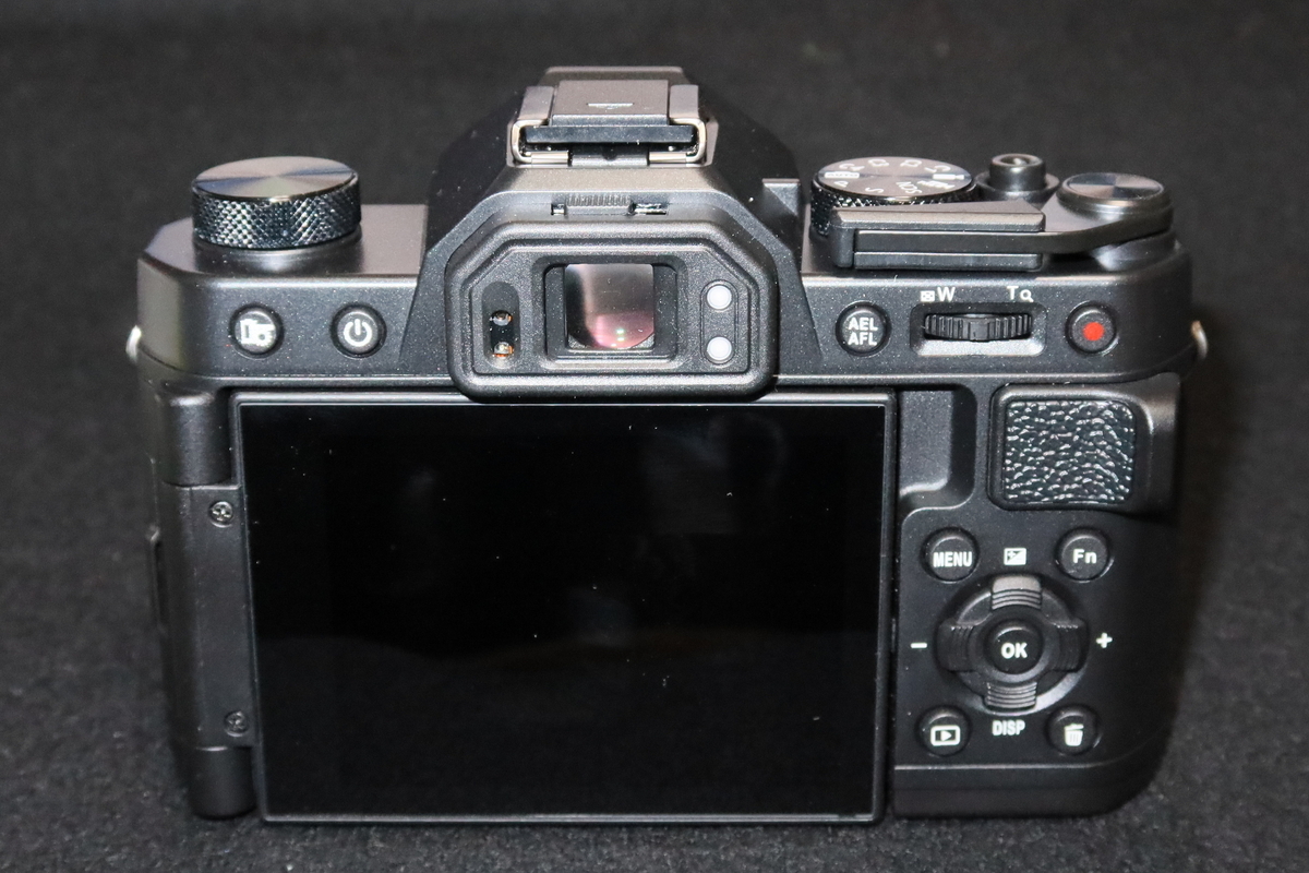 ヤシカ YASHICA FX-D S300 - OptoEleMechの日記