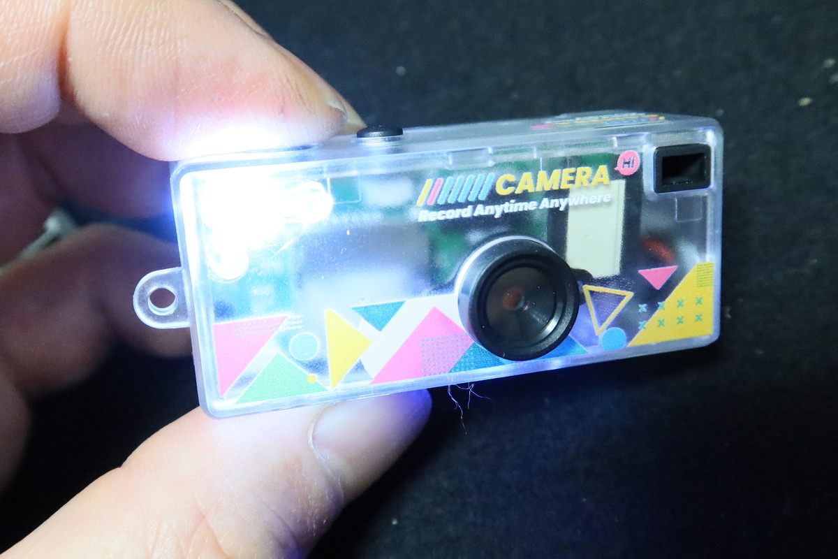 THUMB CAMERA」の新しいモデル(その2) - OptoEleMechの日記