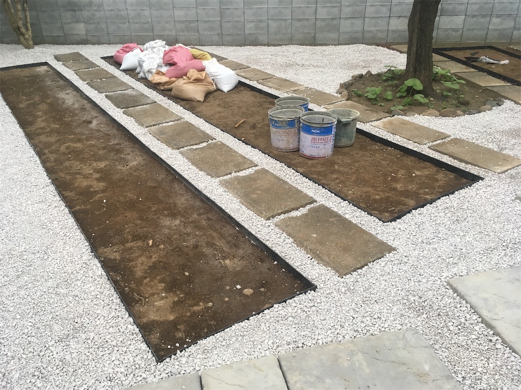 外構工事編vol.8】家庭菜園スペースと砂利敷き工事 - スーさんのいえづくり