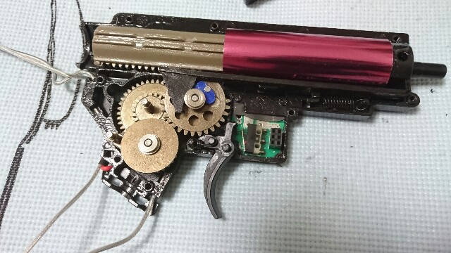 ARROW DYNAMIC (ARES) SR-16 内部 違い - 工兵備忘録