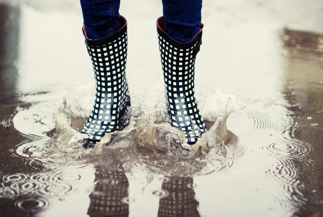 「雨がやむ」は漢字でどう書く?「止む」と「上がる」の違いも解説 - まいにちヒント箱