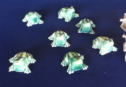 Mini frog souvenirs