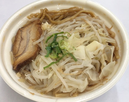 セブンイレブン 中華蕎麦とみ田監修 豚ラーメン食べてみた 感想 プーさんの昼休み