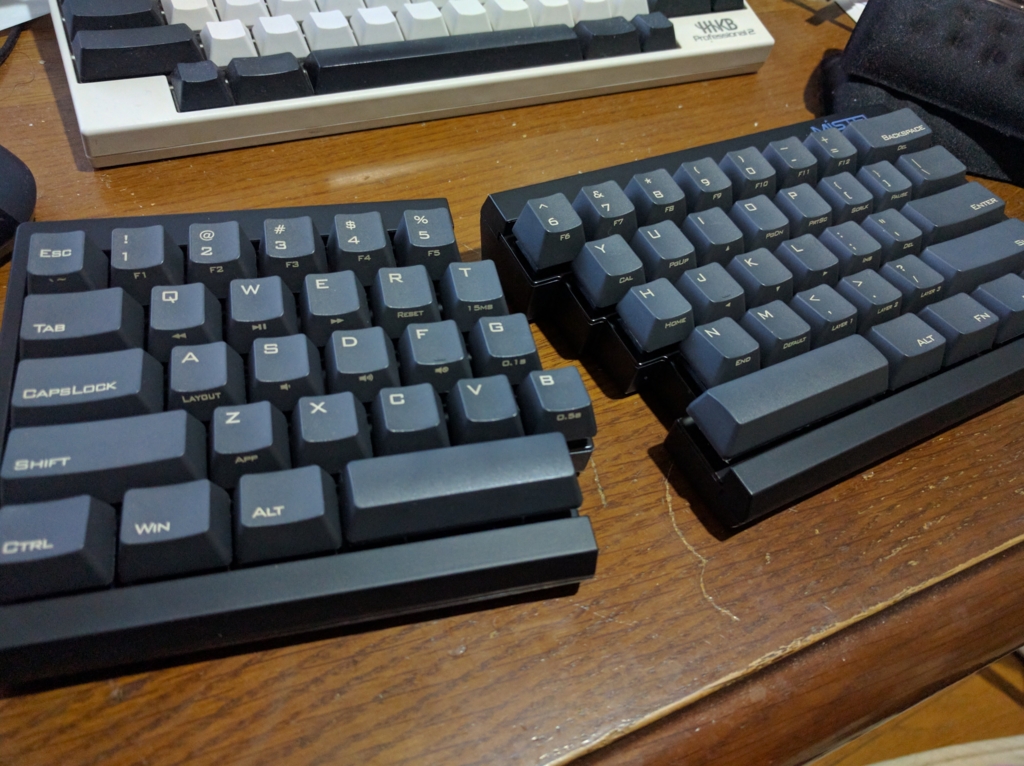 HHKBサイズの分離キーボード、MISTEL BAROCCO MD600 を買いました