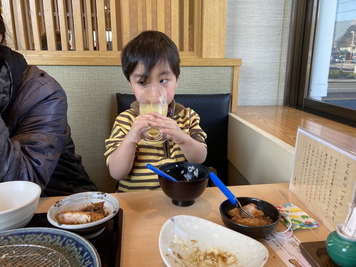 1000円分のお食事割引券を頂いたので とんかつを食べに行ってきました とんかつ一丁 大内店 Pontasanの日記