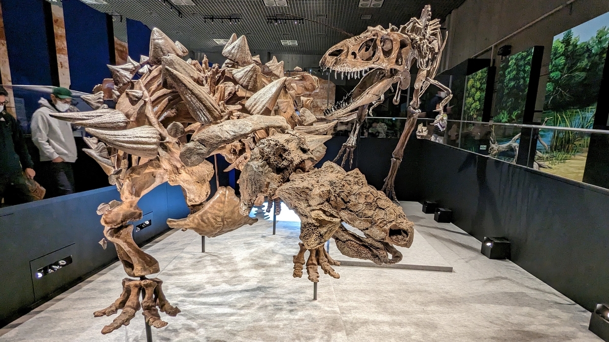 古生物玩具】恐竜博2023オリジナルぬいぐるみ マイプ＆ズール