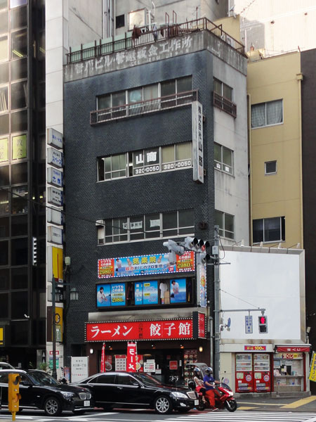 20111024094037