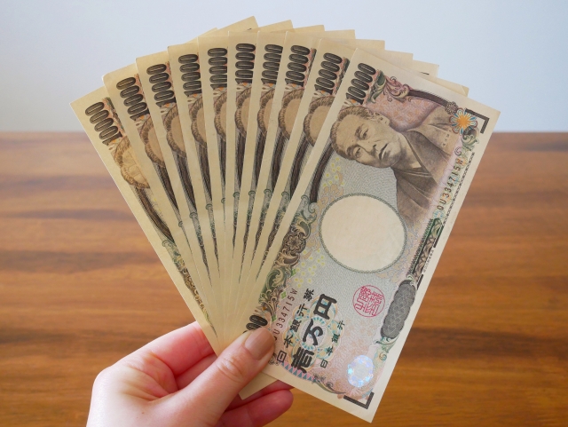 給付金の限界：一時的な救い、財源は？