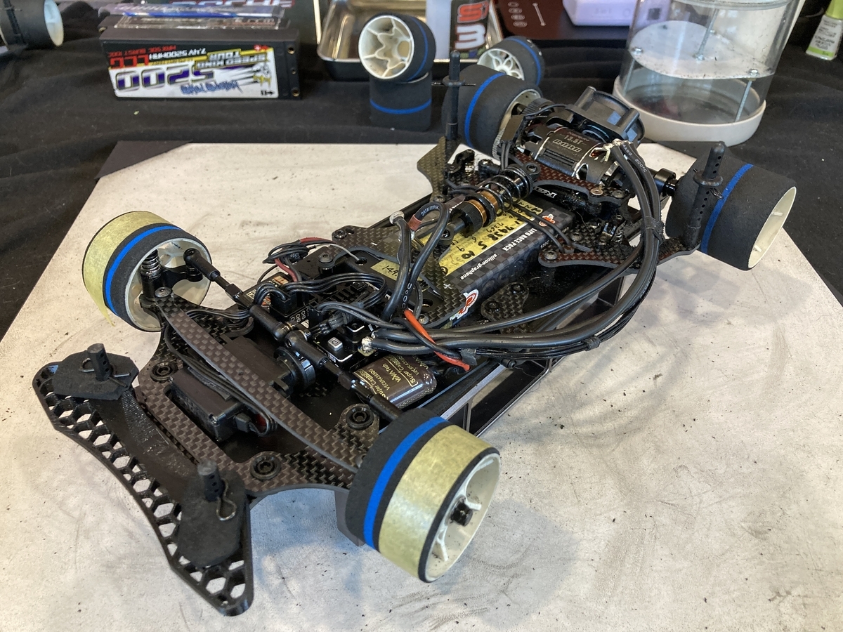 Roche P12 V2 シャーシキット 美品 48時間限定セール中 Roche P12 V2 シャーシキット 美品 48時間限定セール中 Roche P12 V2