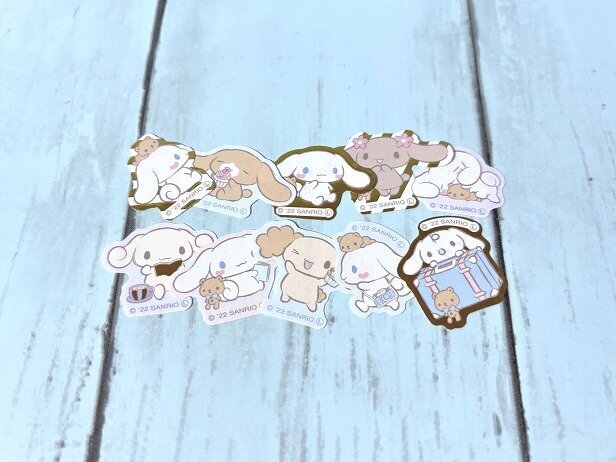 ダイソー サンリオのフレークシール シナモロール(トリップ)の中身10枚