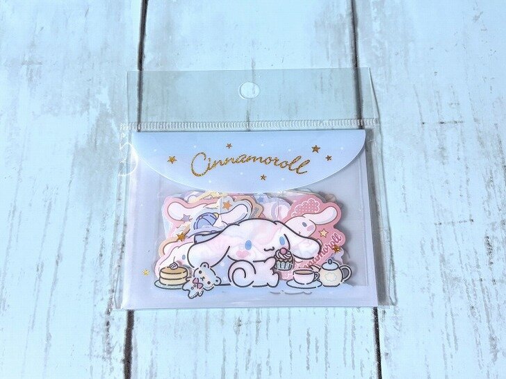 包装されたままのシナモロール シール＆ケースセット