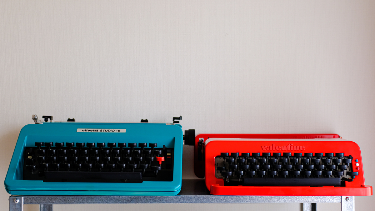 Olivetti Valentine を買って物欲に終止符を打とうとした話