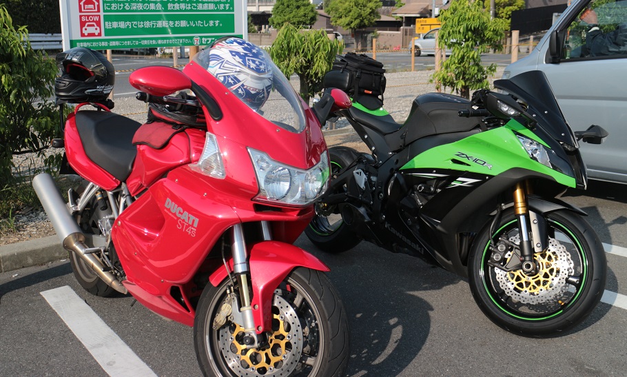f:id:RAKu:20170522074238j:plain f:id:RAKu:20170522074238j:plain