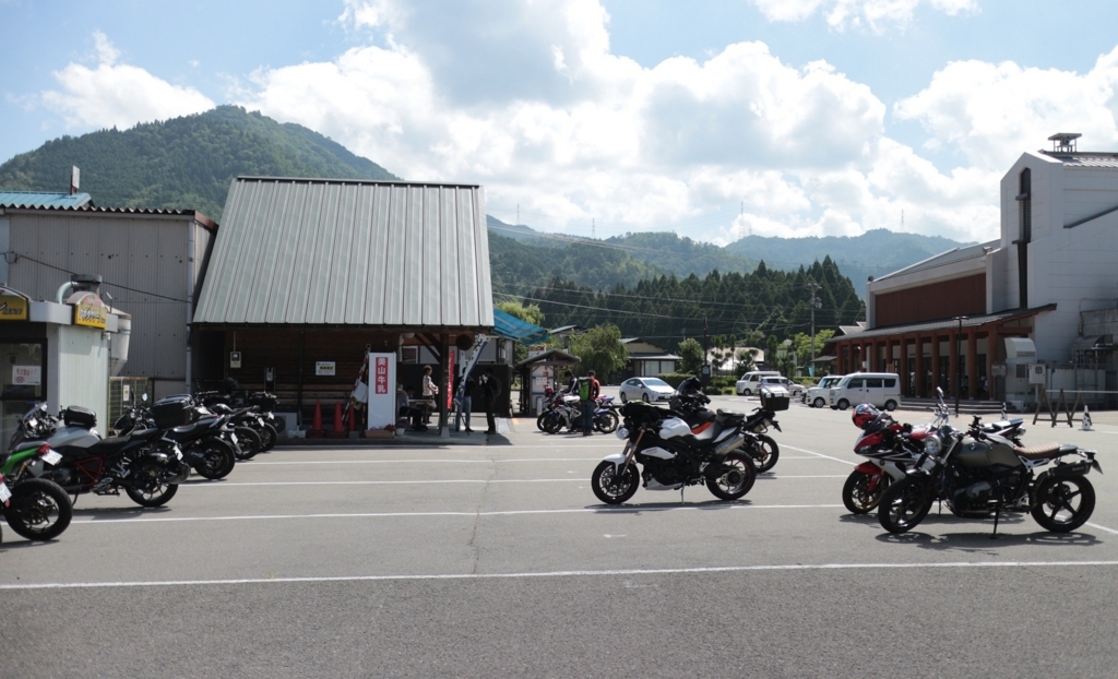 f:id:RAKu:20180722221803j:plain f:id:RAKu:20180722221803j:plain