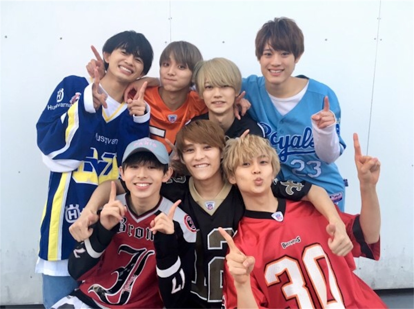 ONENONLYワンエン 優しく さとり少年団ポストカード