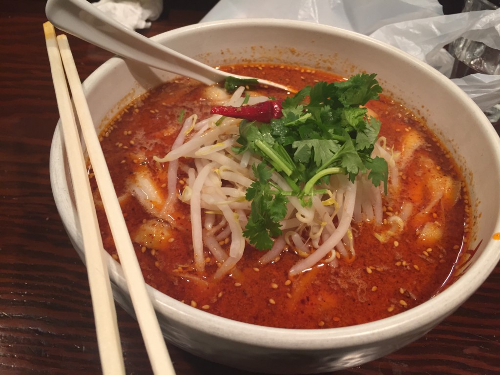 秋葉原の刀削麺荘唐家で激辛麻辣刀削麺 架空自転車旅行社 ひとつな 秋葉原の刀削麺荘唐家で激辛麻辣刀削麺 架空自転車旅行社 ひとつな