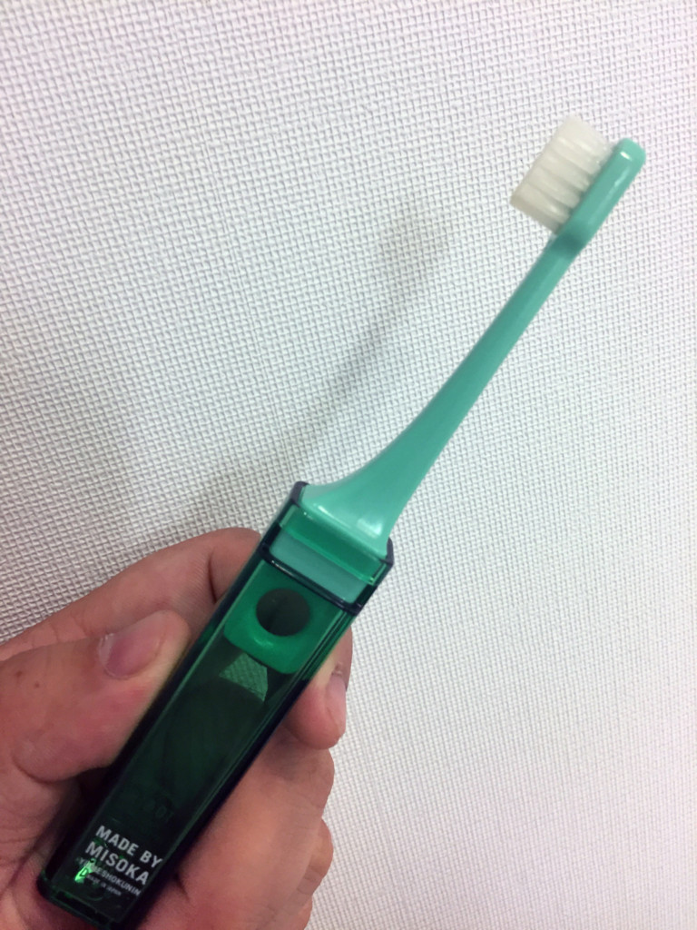 MISOKAの携帯用歯ブラシ購入レビュー。デザインは納得、ナノシオン