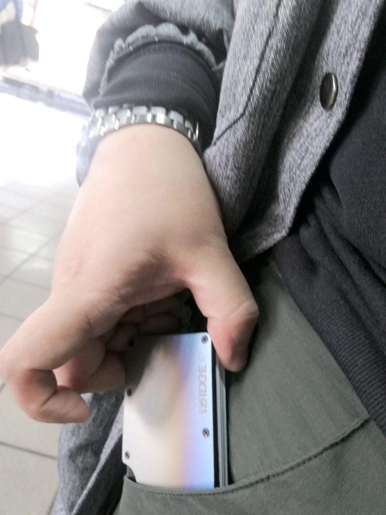 新生活に如何？キャッシュレス生活捗るマネークリップ『The RIDGE』後編 - 架空自転車旅行社「ひとつな」