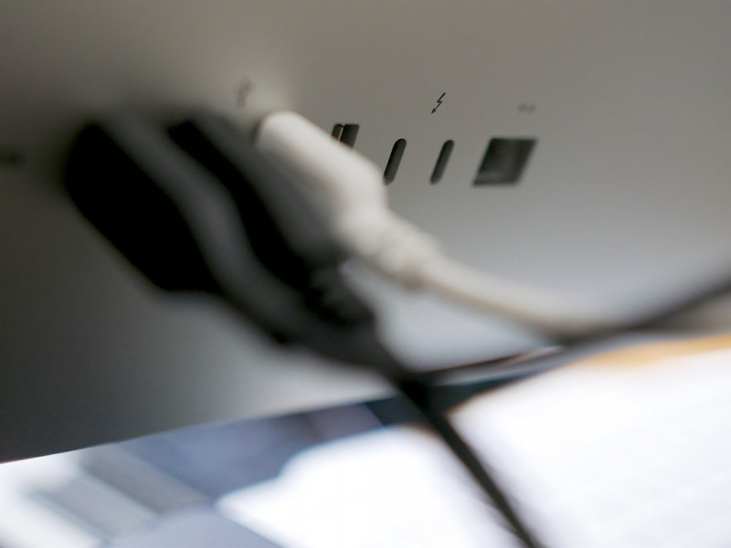 iMac2017に15年程前のオーディオインターフェースを繋げてみる。